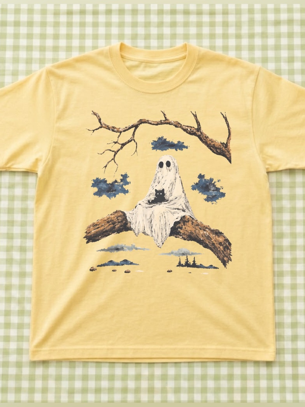 Gildan Yellow Ghost & Branch Graphic Tee, Casual style for everyday wear
